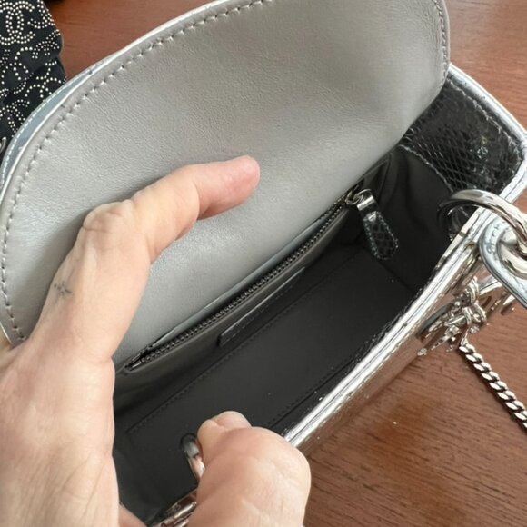 Lady Dior silver python handbag - Picture 10 of 12